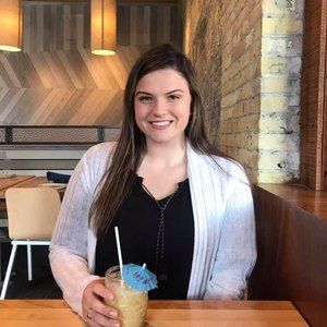 Meet your Posher, Jessica